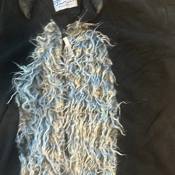 Men’s spider onesie - Picture 3 of 4